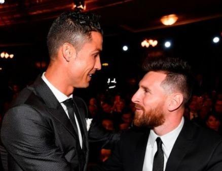 中国冰壶男队取得冬奥落选赛4连胜