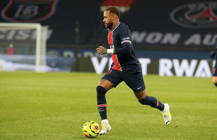 英超战报：米伦科维奇乌龙，霍尔制胜，埃弗顿3-0大胜森林