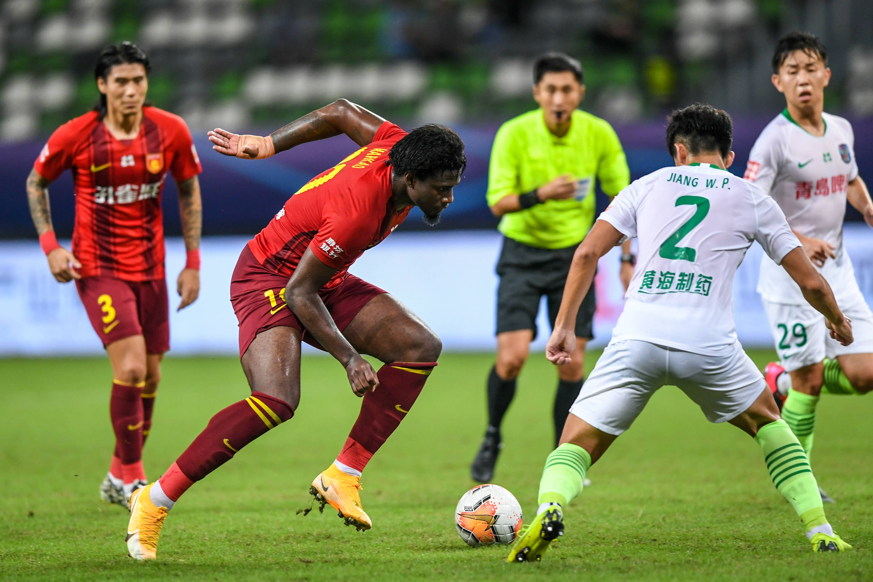 阿里亚斯入围2025年国际足联年度最佳男子阵容候...