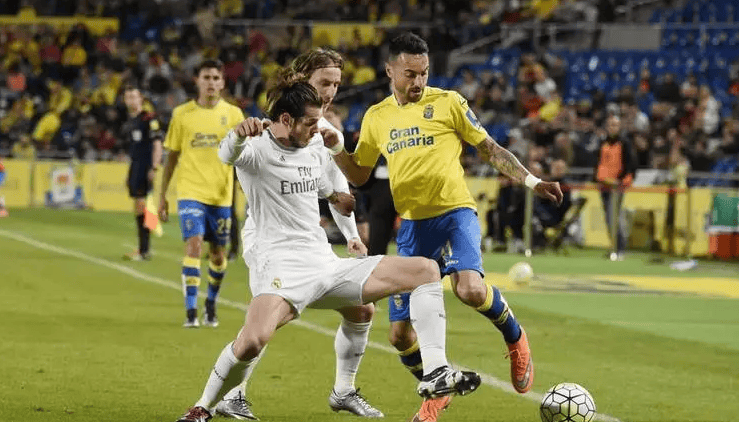 贝尔戈米：看看那不勒斯有多少人缺阵，如今他们比上赛季更强